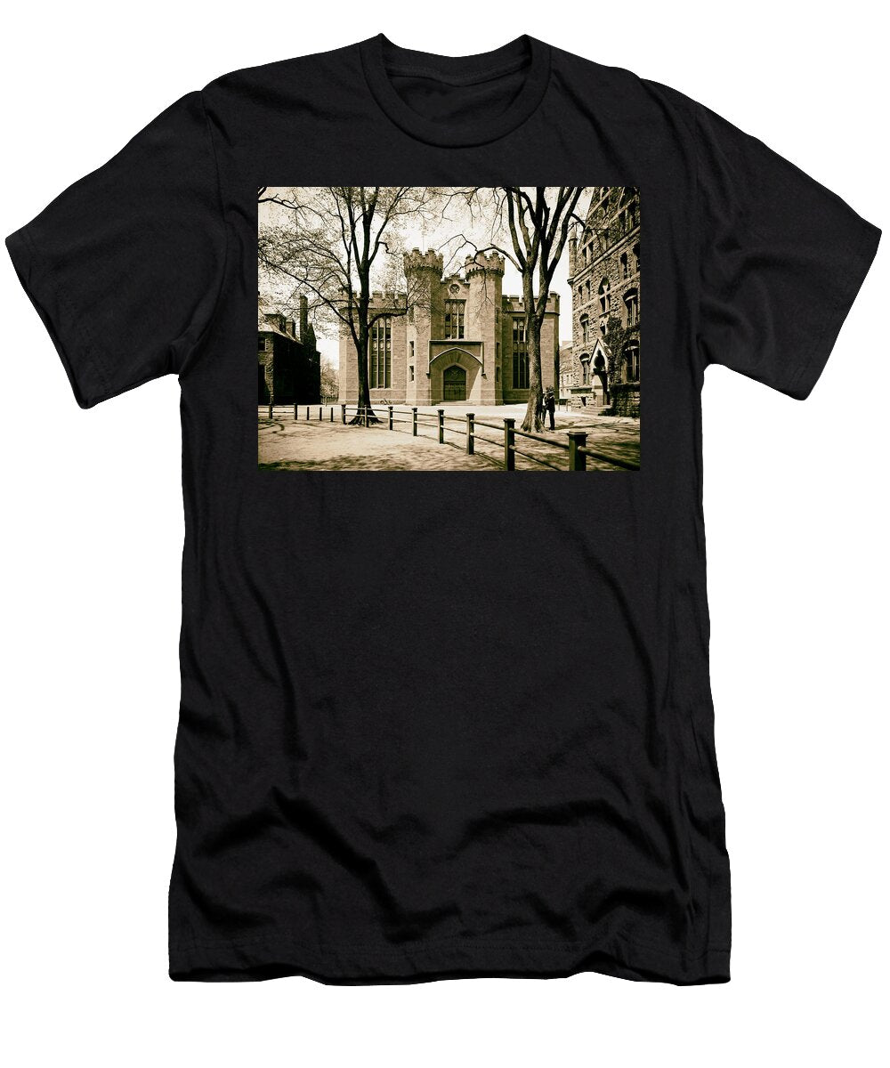 1 Alumni Hall Yale University 1901 Mountain Dreams T-Shirt