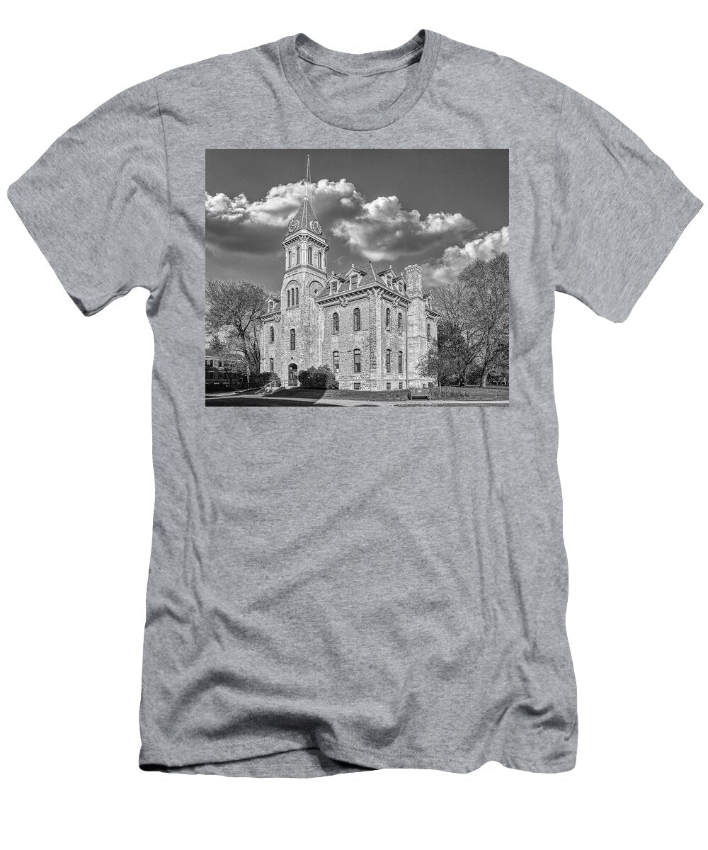 1 Carleton College Campus Willis Hall Mountain Dreams T-Shirt