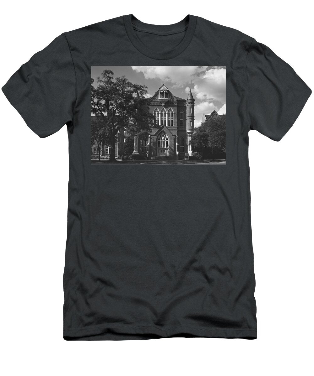 1 Clark Hall University of Alabama Campus Mountain Dreams T-Shirt
