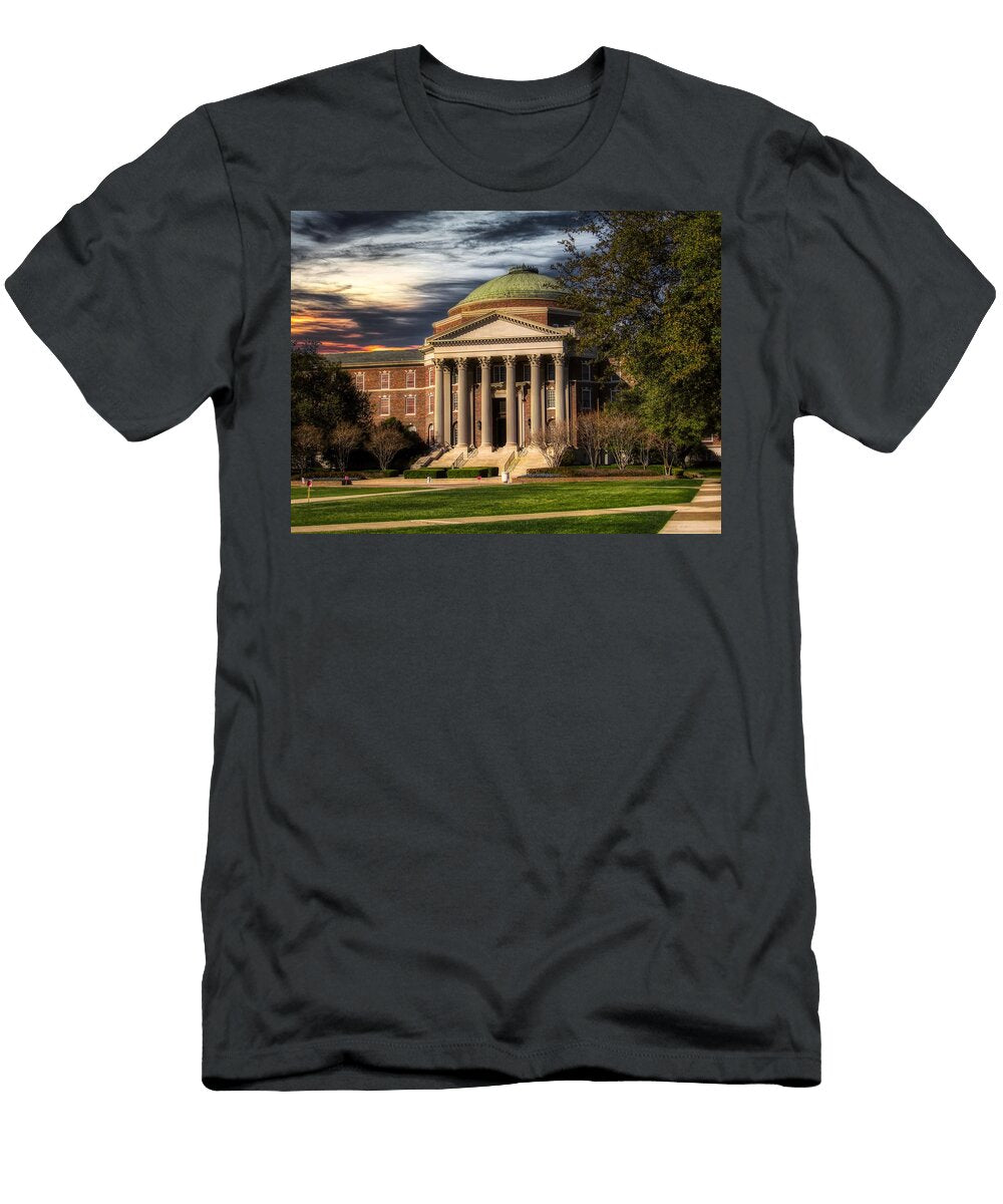 1 Dallas Hall S M U Wikimedia Shaunnol T-Shirt
