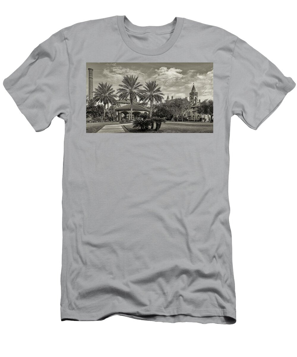 1 Flagler College Campus St Augustine Florida Mountain Dreams T-Shirt