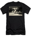 1 Fountain on the Campus of Stanford University Mountain Dreams T-Shirt