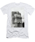 1 Martin Luther King Memorial in Washington DC Brandon Bourdages T-Shirt