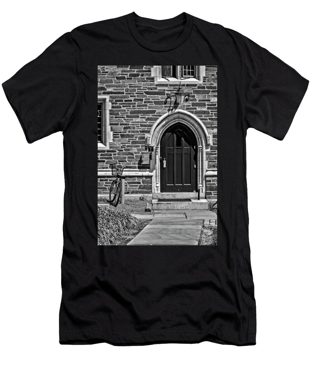 1 Princeton University Patton Wright Hall Bw Susan Candelario T-Shirt