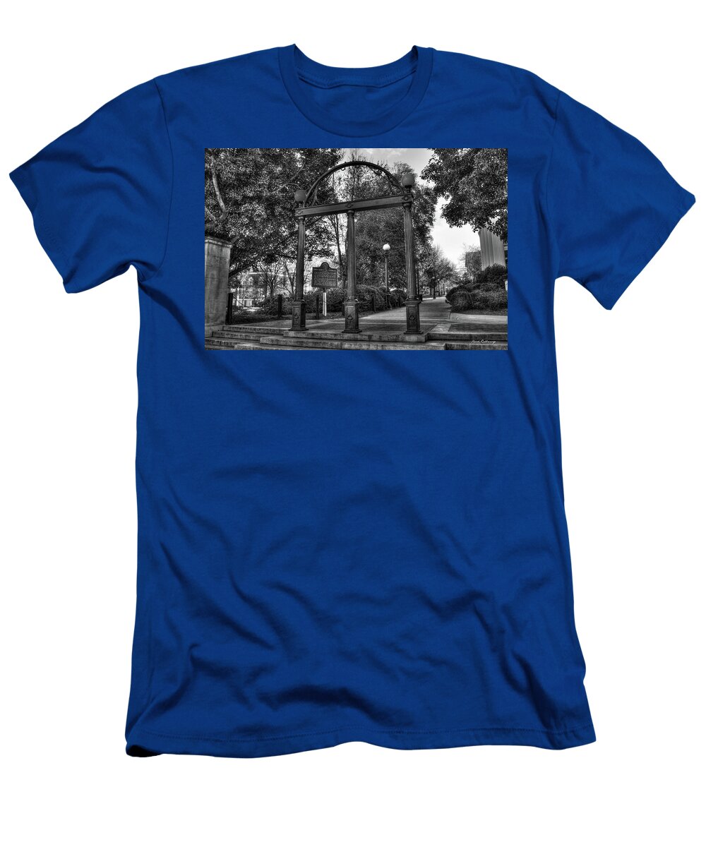 1 the Arch 6 University of Georgia Arch Art Reid Callaway T-Shirt