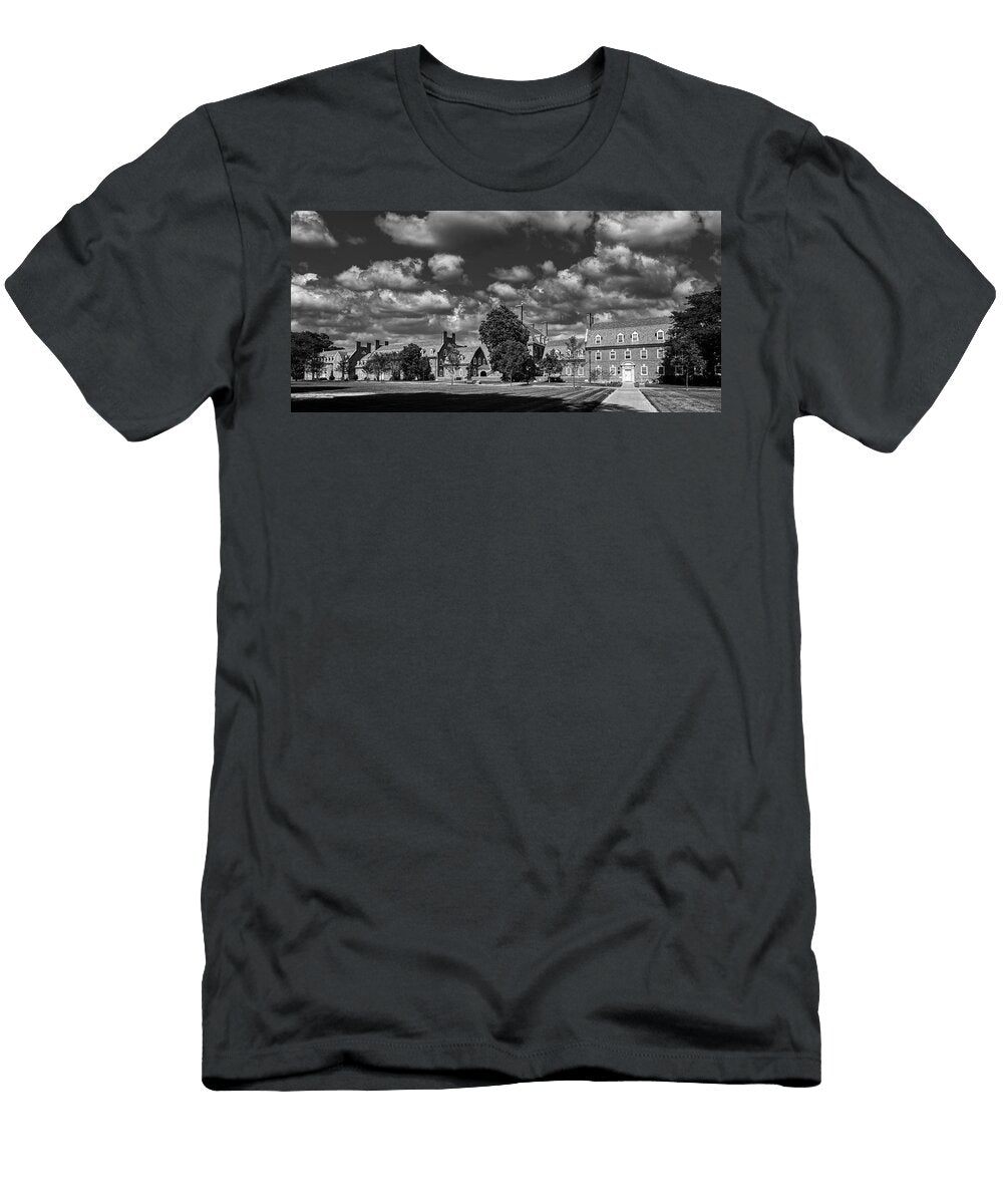 1 University of Delaware Quad Mountain Dreams T-Shirt