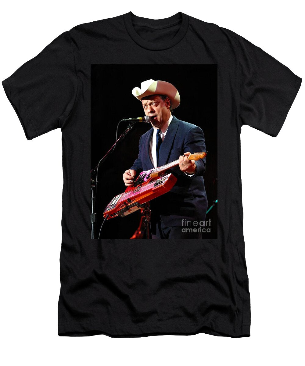 11 Junior Brown Concert Photos T-Shirt