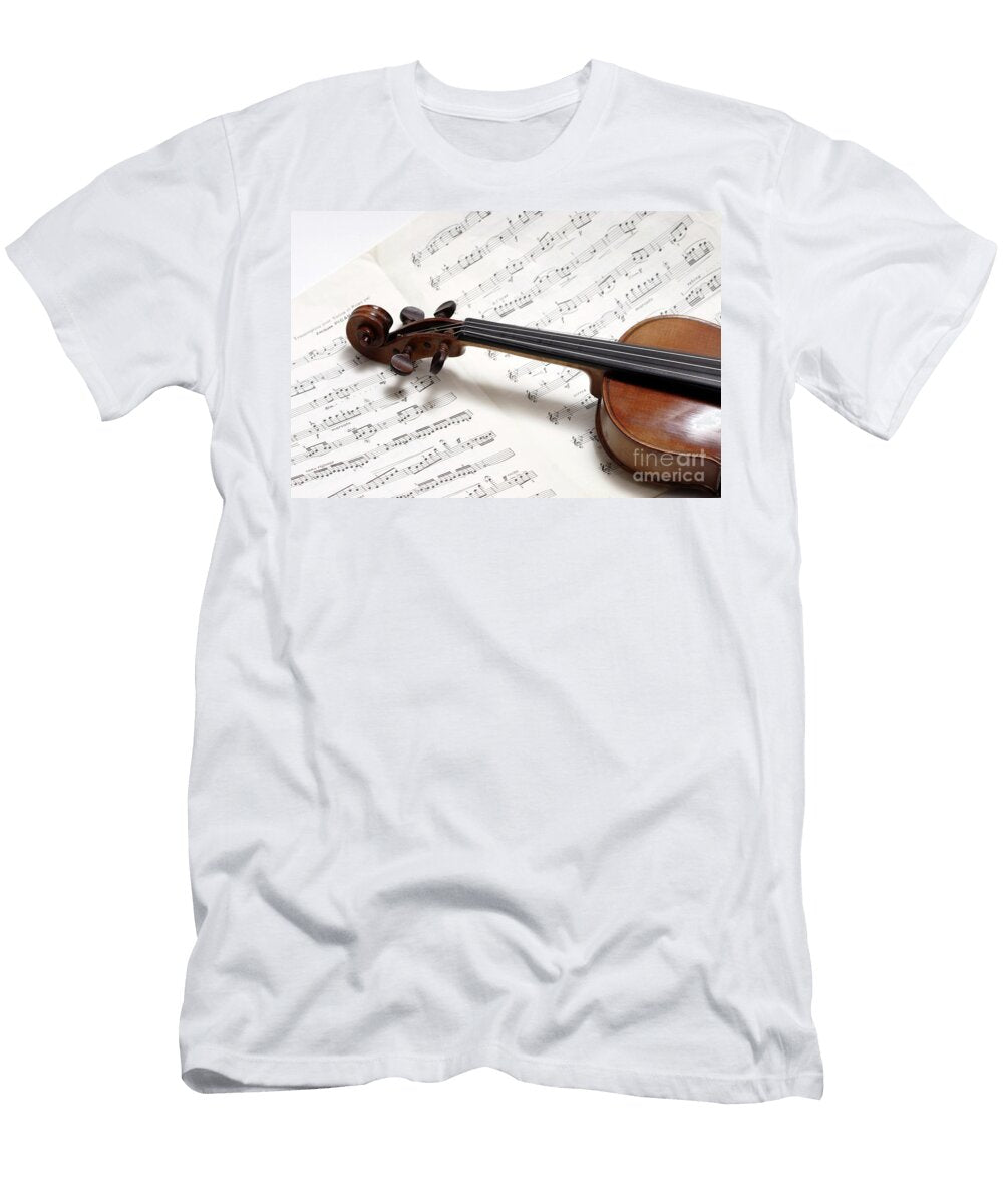 12 Violin on an Open Score No People Copy of a Carlo Bergonzi Violin T-Shirt