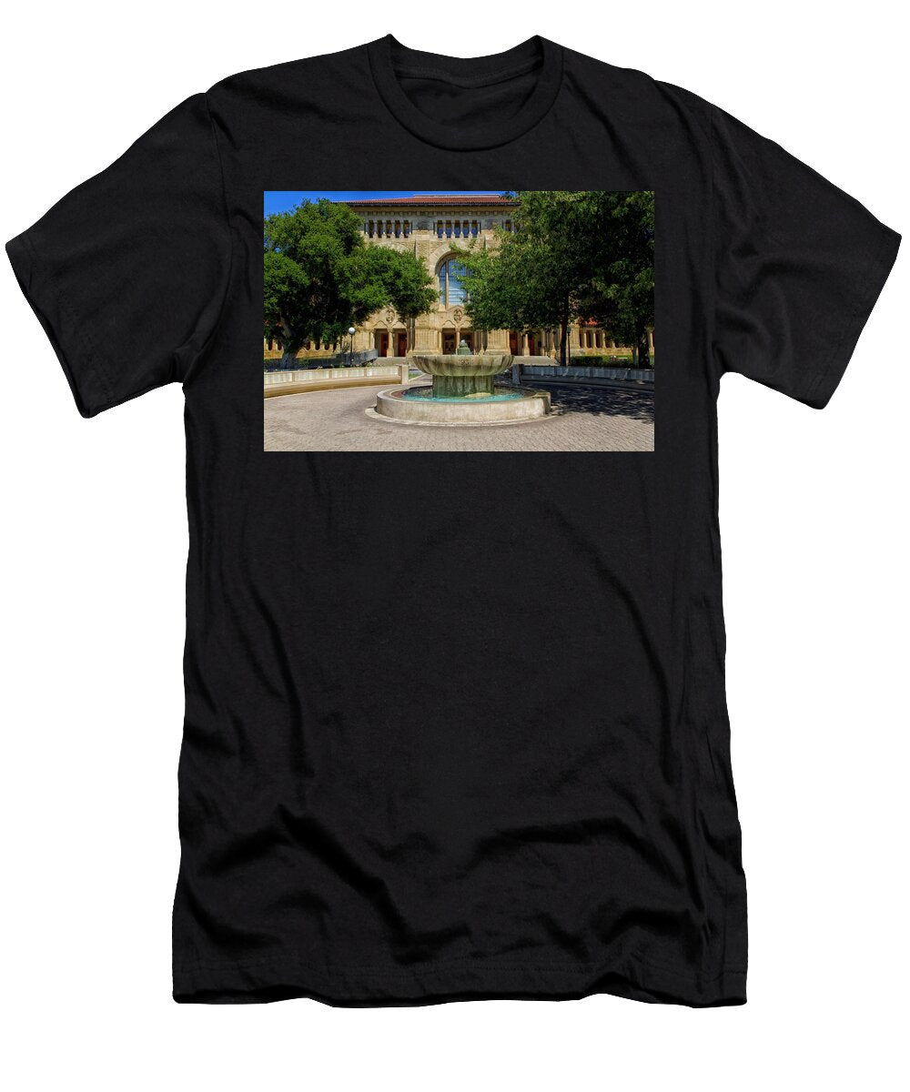 2 Fountain on the Campus of Stanford University Mountain Dreams T-Shirt