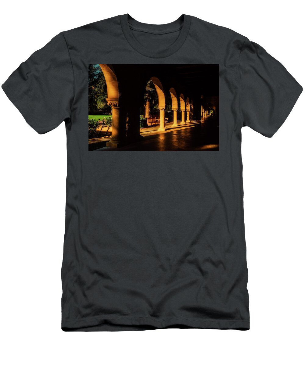 3 Arches of Stanford Unsplash T-Shirt