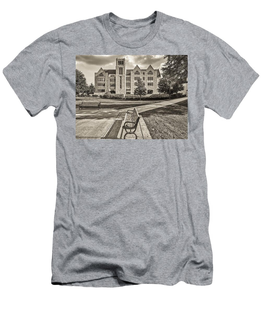 3 University of St Thomas Campus Mountain Dreams T-Shirt