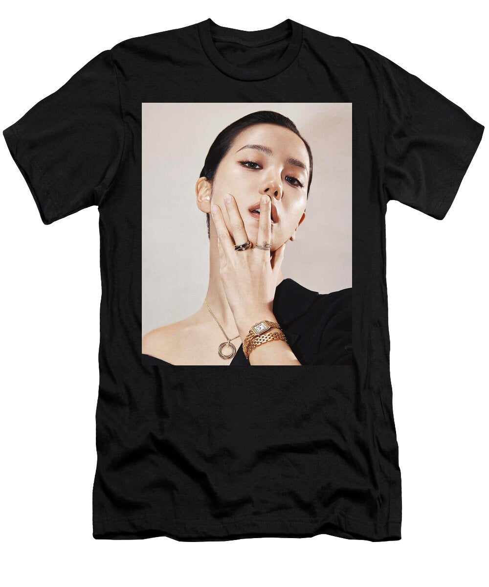 40 Fashion Girl Kpop Dodu Mulyat T-Shirt