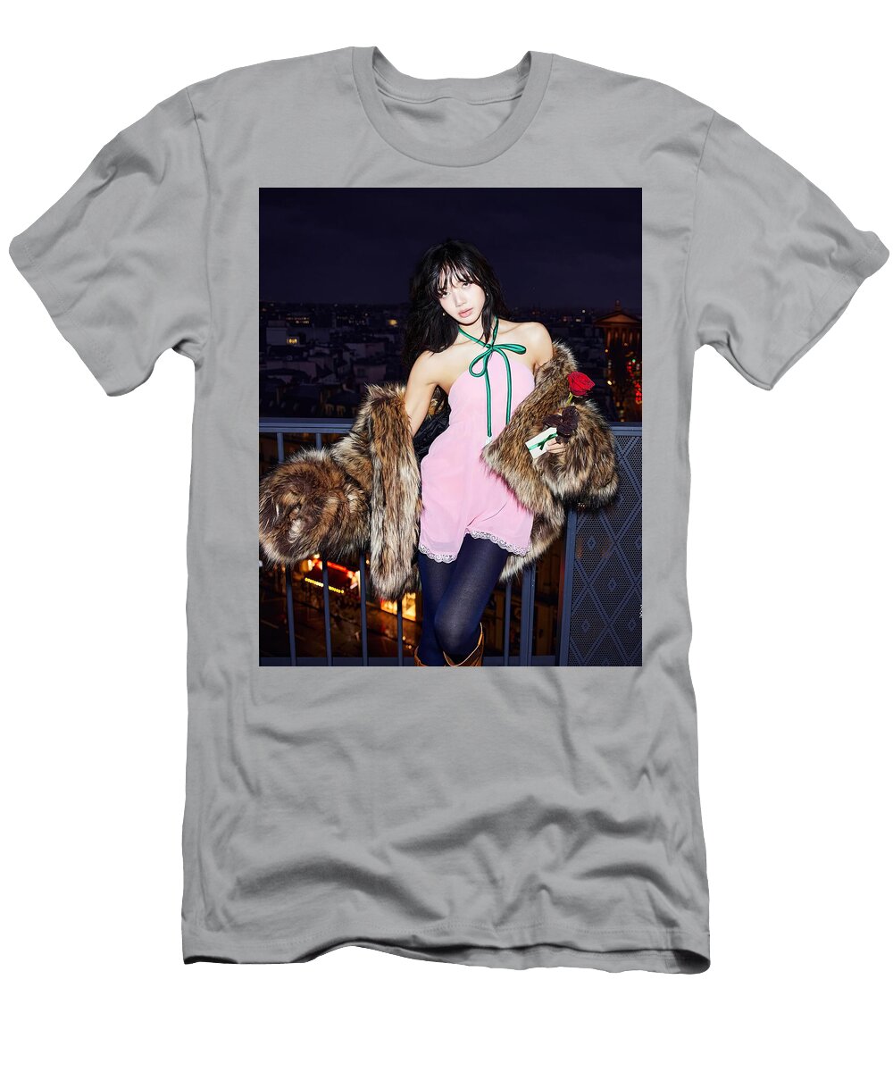 41 Fashion Girl Kpop Dodu Mulyat T-Shirt