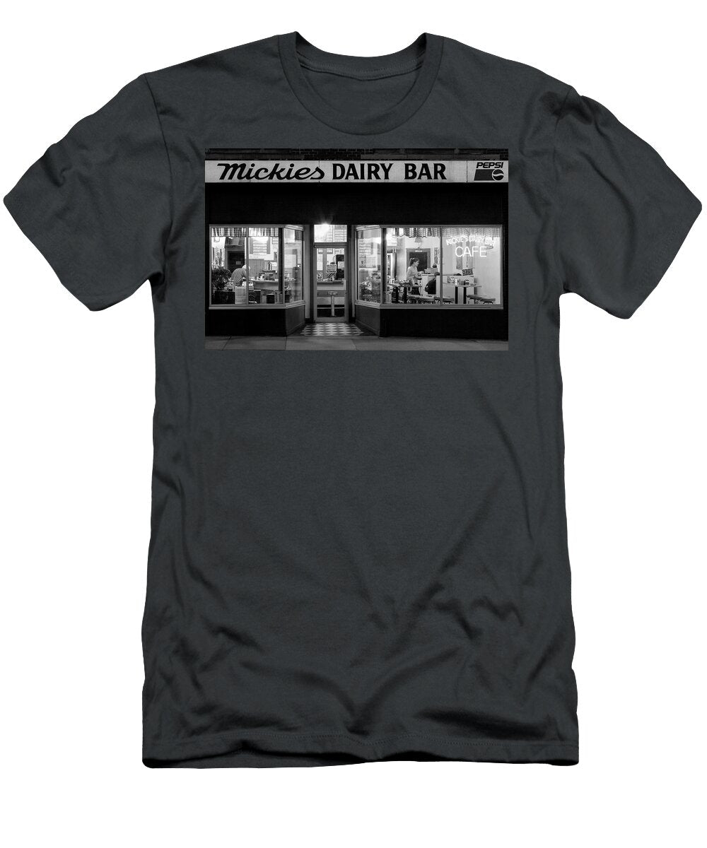 6 29 Am Todd Klassy T-Shirt