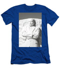 7 Martin Luther King Memorial in Washington DC Brandon Bourdages T-Shirt