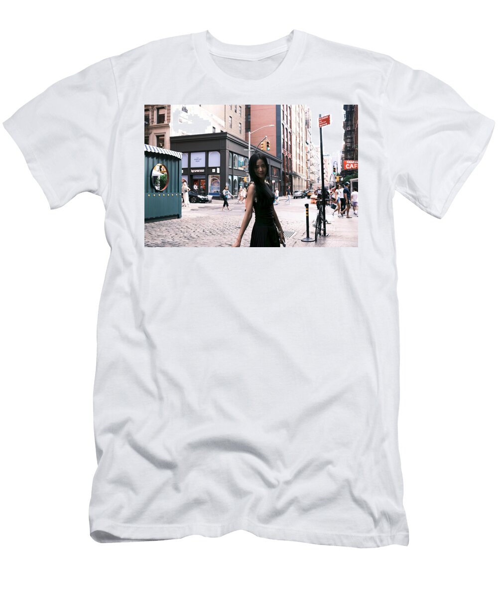 93 Black and Pink Kpop Strata Ponaka T-Shirt