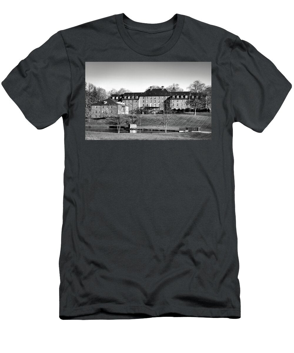 Bristol Tennessee King University Black and White Shelia Hunt T-Shirt