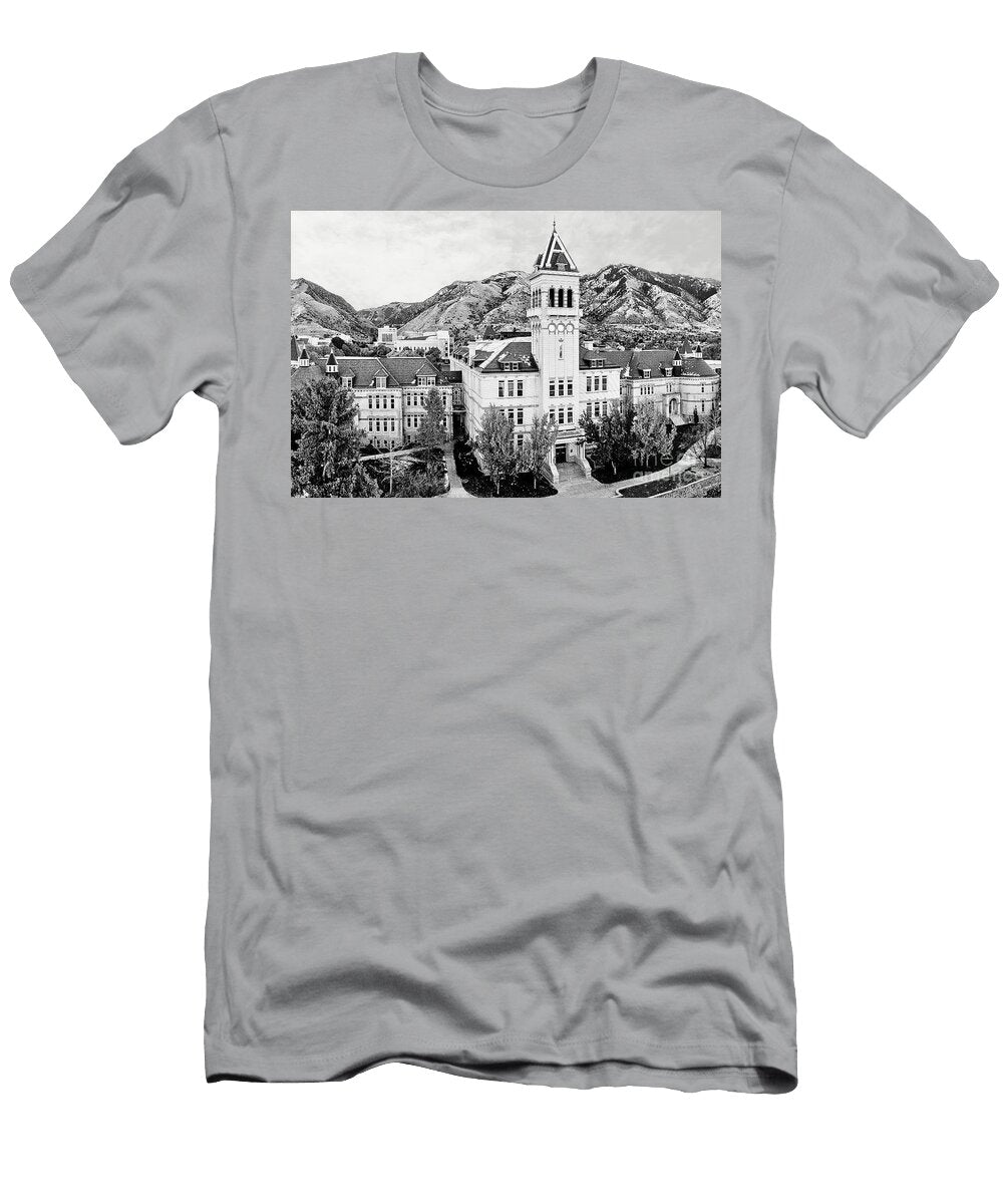 Cache Valley Castle Utah State University Old Main Aerial View Logan Black and White Dmr Filho T-Shirt