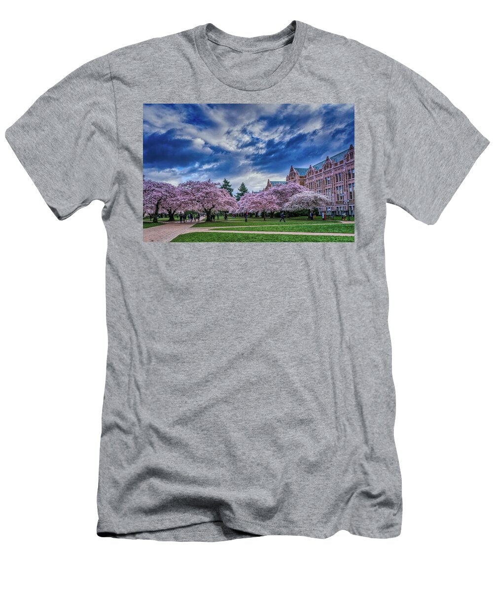 Cherry Blossoms on the University of Washington Campus Steve Ginn T-Shirt