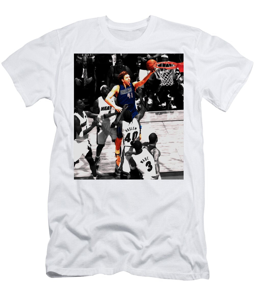 Dirk Nowitzki 4f Brian Reaves T-Shirt