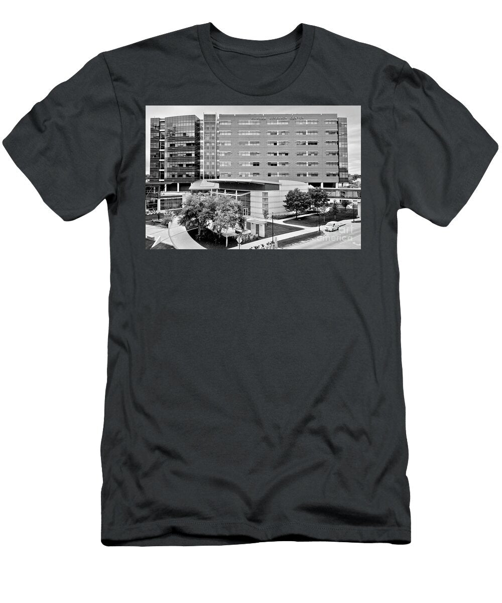 Durham Research Center Unmc Omaha Nebraska Black and White Dmr Filho T-Shirt