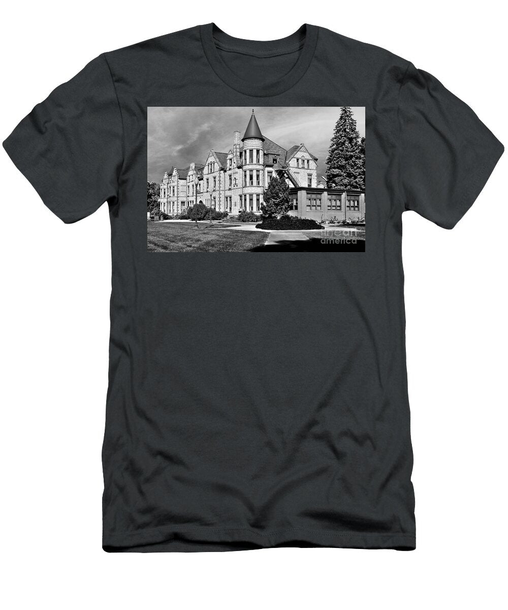 East Hall University of South Dakota Black and White Dmr Filho T-Shirt