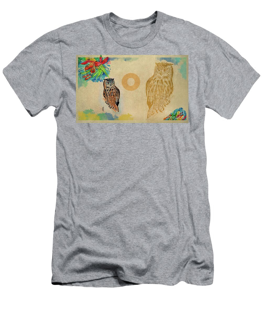 English Alphabet Owl Ariadna De Raadt T-Shirt