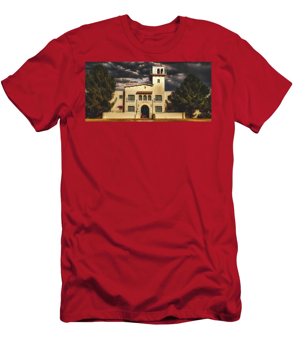 Evening on Campus New Mexico State University Mountain Dreams T-Shirt