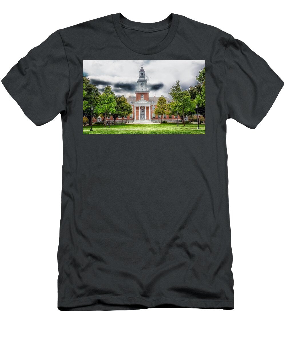 Gilman Hall Johns Hopkins University L O C T-Shirt