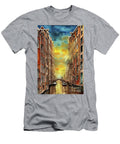 Grungy Venice Golden Hour 10 Sambel Pedes T-Shirt