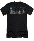 Horseshoe At Usc Mural Blue Sky T-Shirt