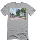 LA Seine a Bougival Alfred Sisley T-Shirt