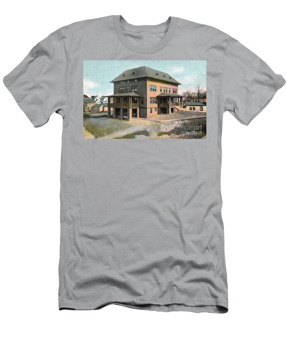 Ls and Msrr Ymca Building Lake Shore Southern Michigan Railroad 1908 Collinwood Ohio David Lombard T-Shirt