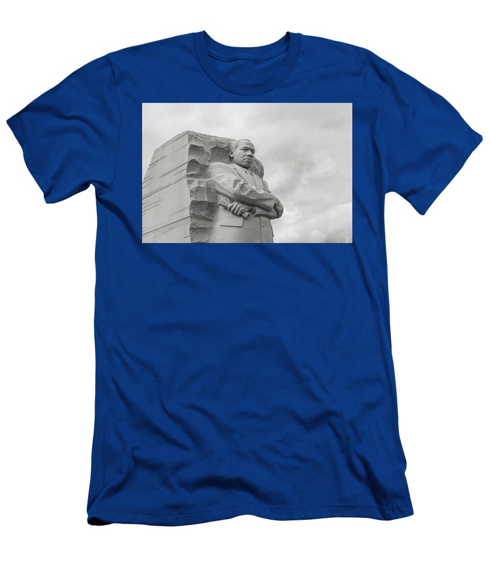 Martin Luther King Memorial in Washington DC Brandon Bourdages T-Shirt