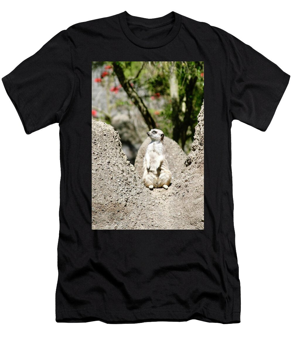 Meerkat on High Alert Masha Batkova T-Shirt