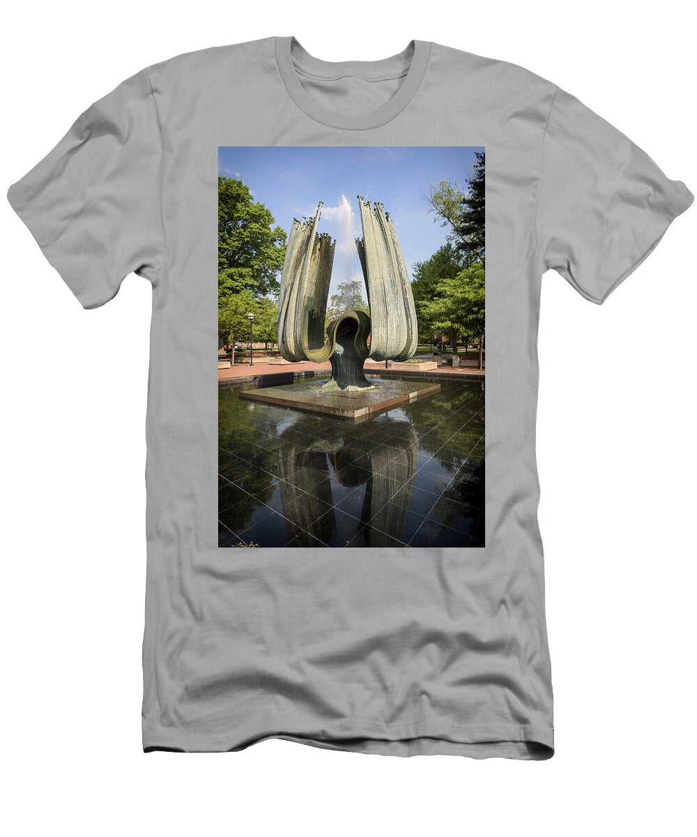Memorial Fountain on the Campus of Marshall University Mountain Dreams T-Shirt