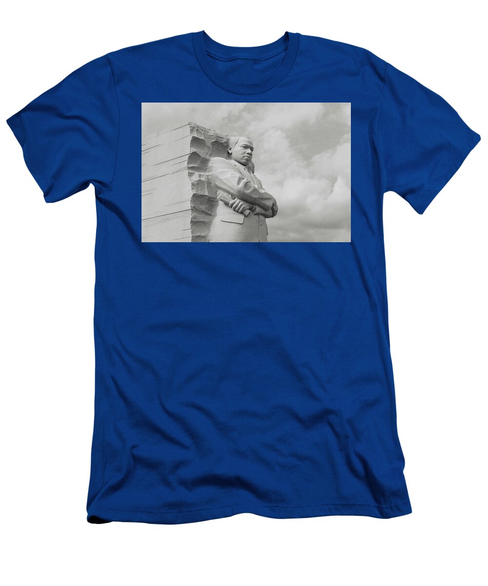 Mlk Statue Brandon Bourdages T-Shirt