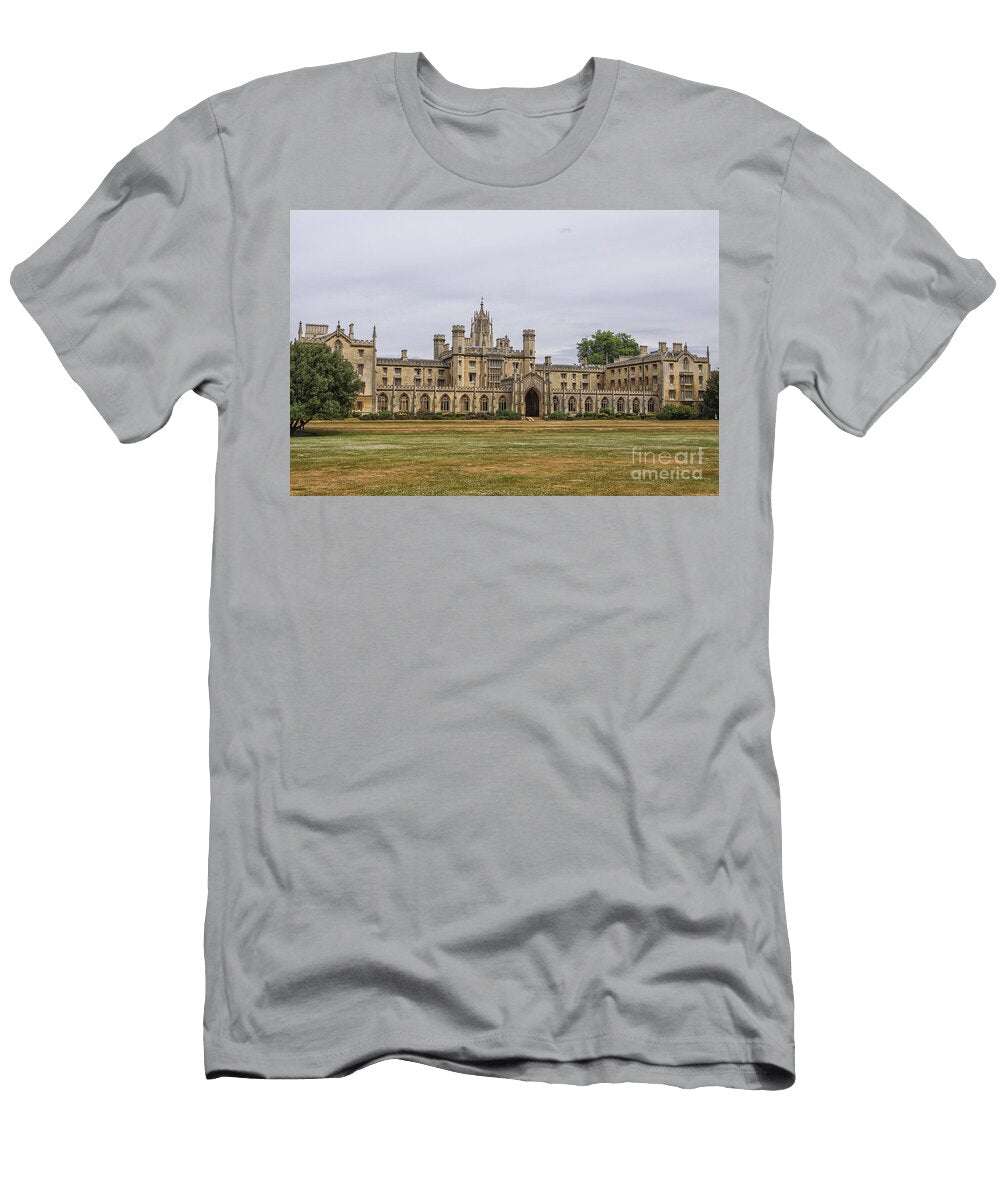New Court St Johns College Cambridge Patricia Hofmeester T-Shirt