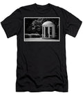 Old Well At Unc Nomad Art and Design T-Shirt