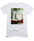 Old Well Chapel Hill Unc North Carolina Laura Row T-Shirt