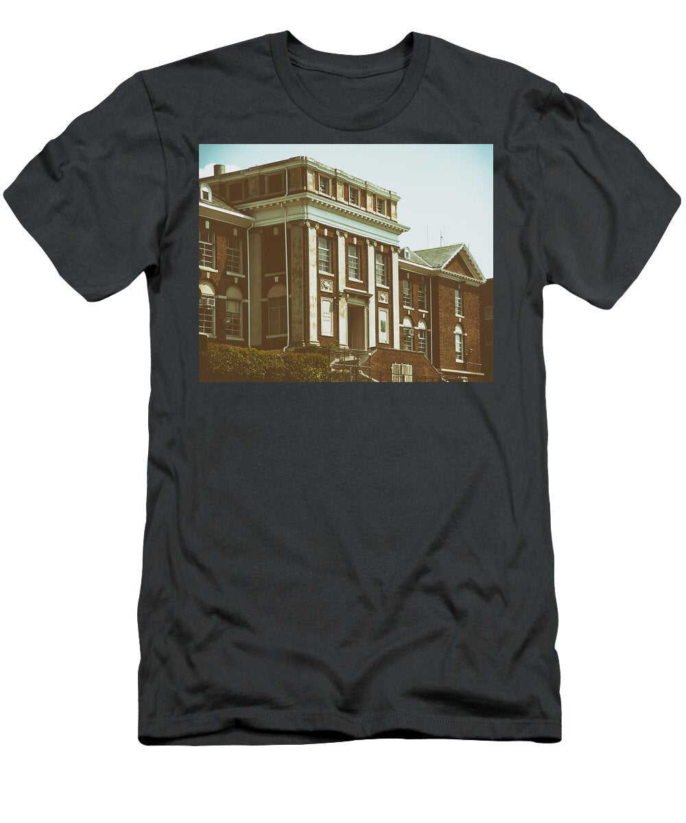 On the Campus of Howard University Washington DC Mountain Dreams T-Shirt
