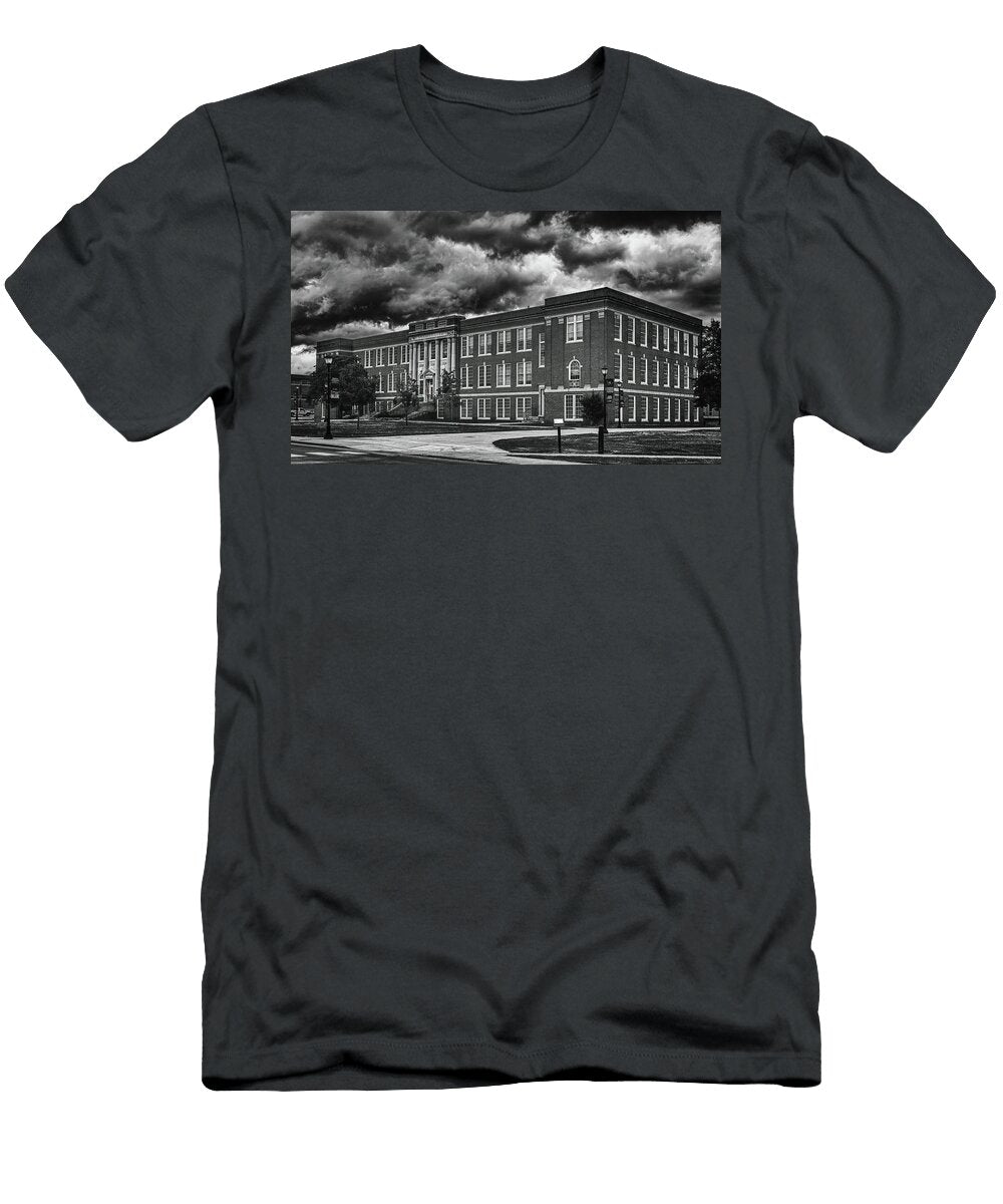 On the Campus of Middle Tennessee State University At Dusk Mountain Dreams T-Shirt