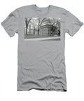 On the Campus of Yale C1907 L O C T-Shirt