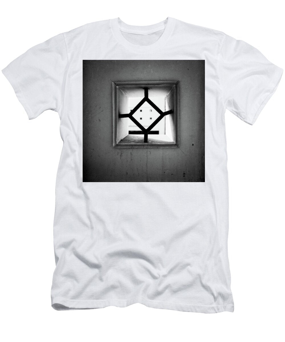 Peep Hole in Parking Structure Wall Yopedro T-Shirt