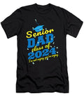 Proud Daddy Senior Dad Class of 2024 Funny Graduation Party Maximus Designs T-Shirt