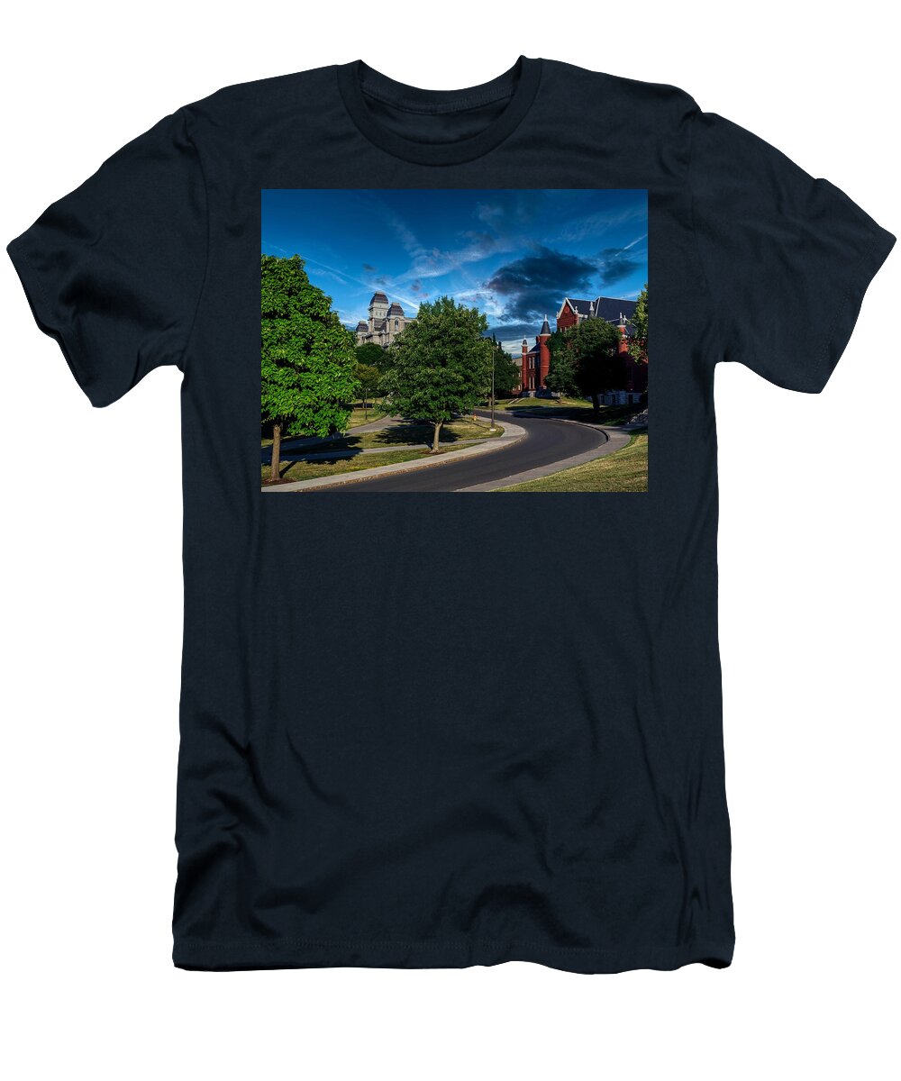 Syracuse University Mountain Dreams T-Shirt
