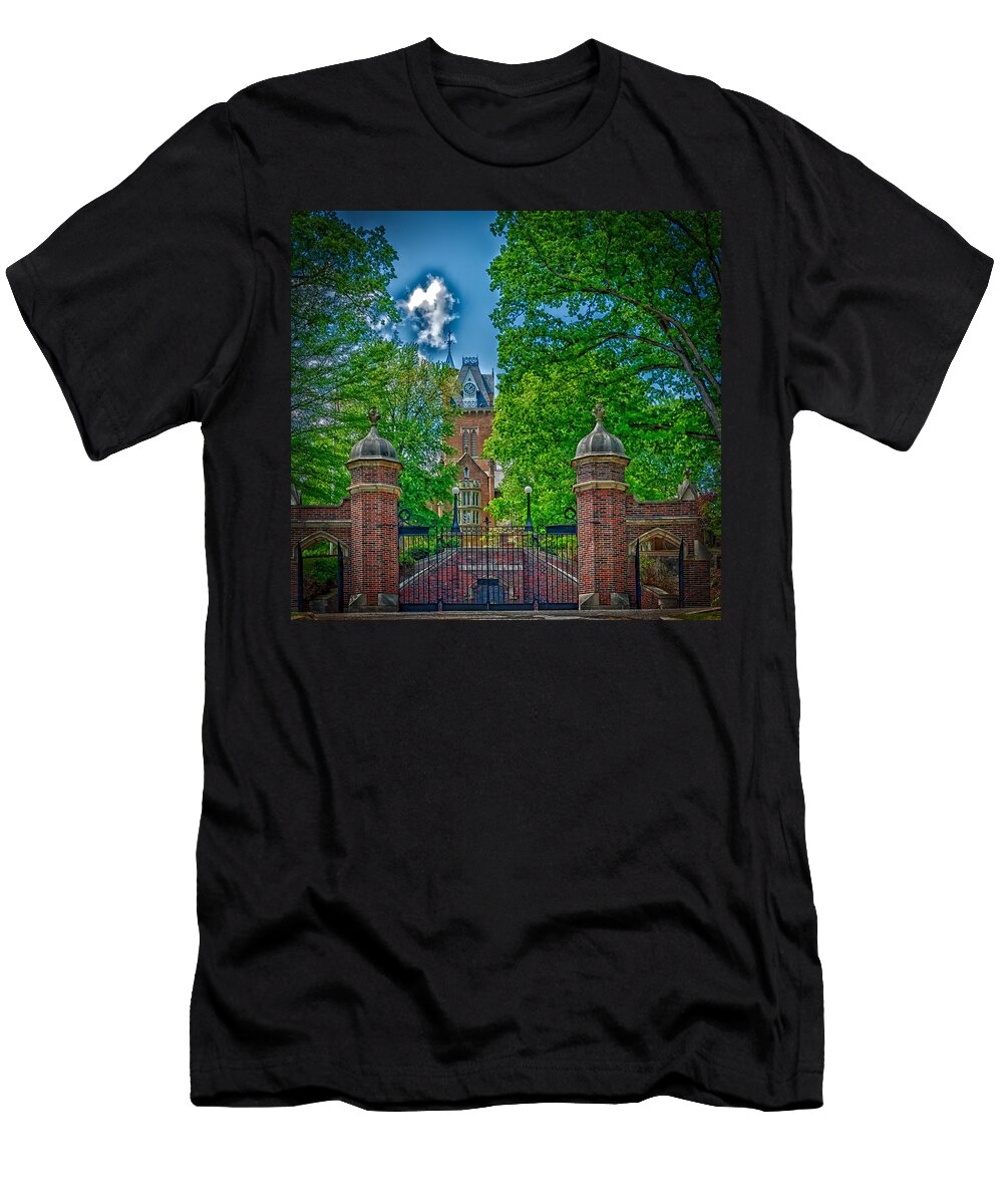 The Grand Entrance of Bethany College Mountain Dreams T-Shirt