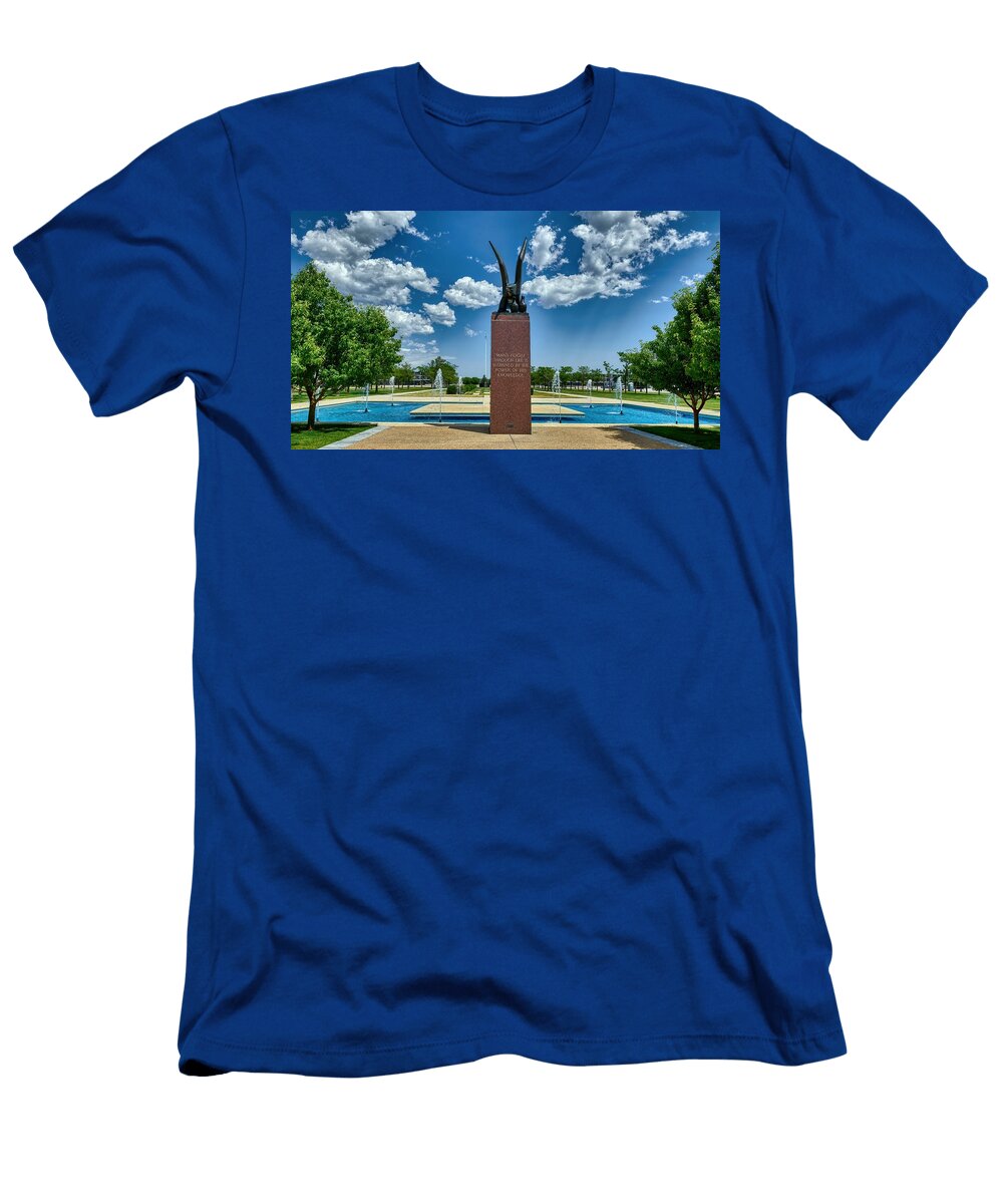 Usaf Academy Eagle and Fledgling Statue Mountain Dreams T-Shirt