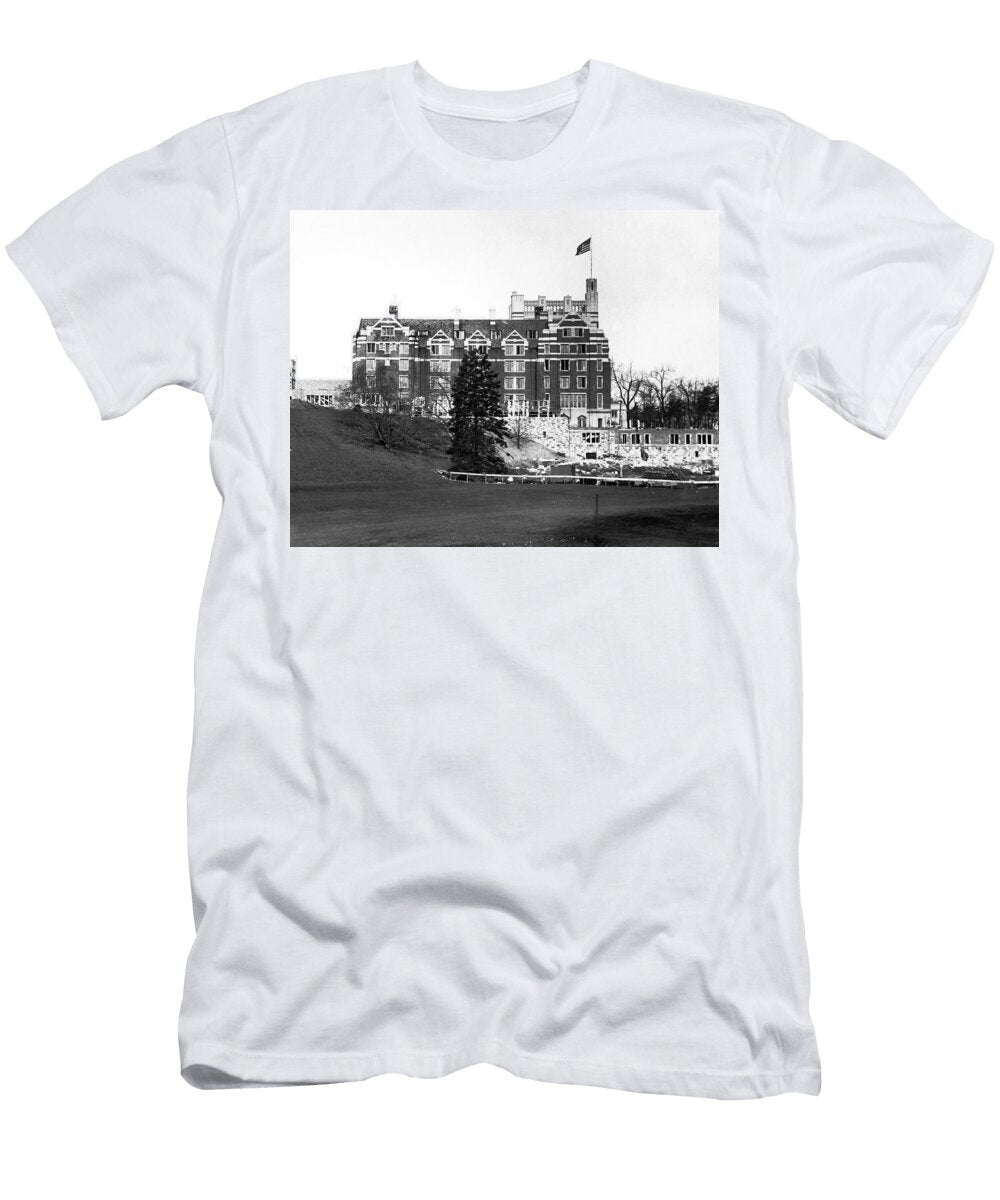 Wellesley College Tower Hall Underwood Archives T-Shirt