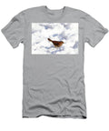 White Throated Sparrow in the Snow Debbie Oppermann T-Shirt